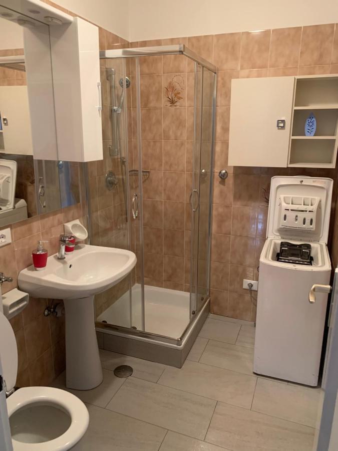 Appartamento Bolzano - Vittorio Veneto - Parcheggio Incluso エクステリア 写真